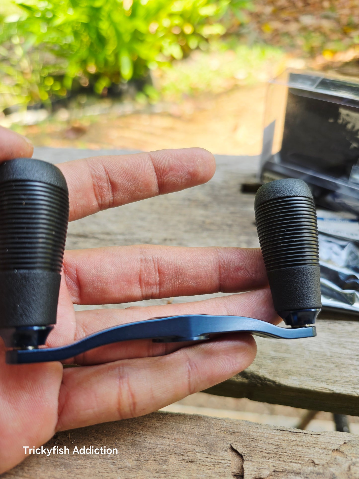 Varial 87mm Navy Blue Shimano Left
