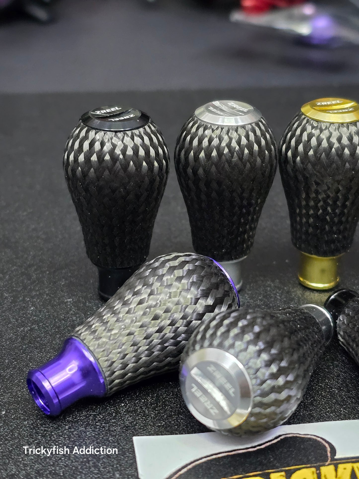 Slim Carbon Fiber Knob