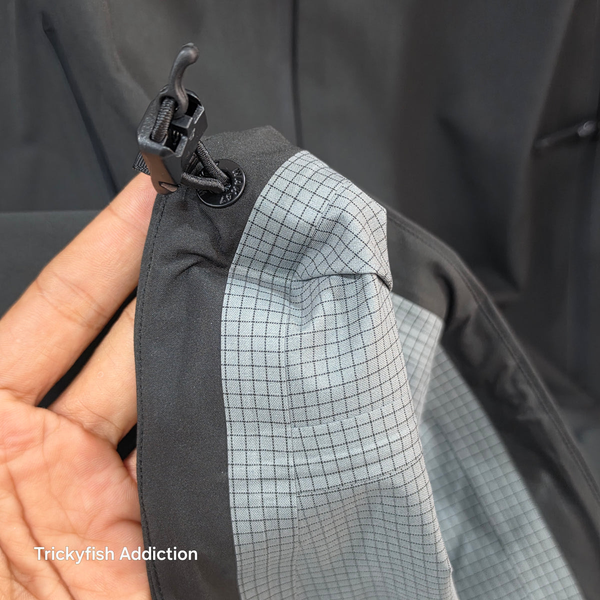 JABBERS SOFT SHELL RAIN JACKET