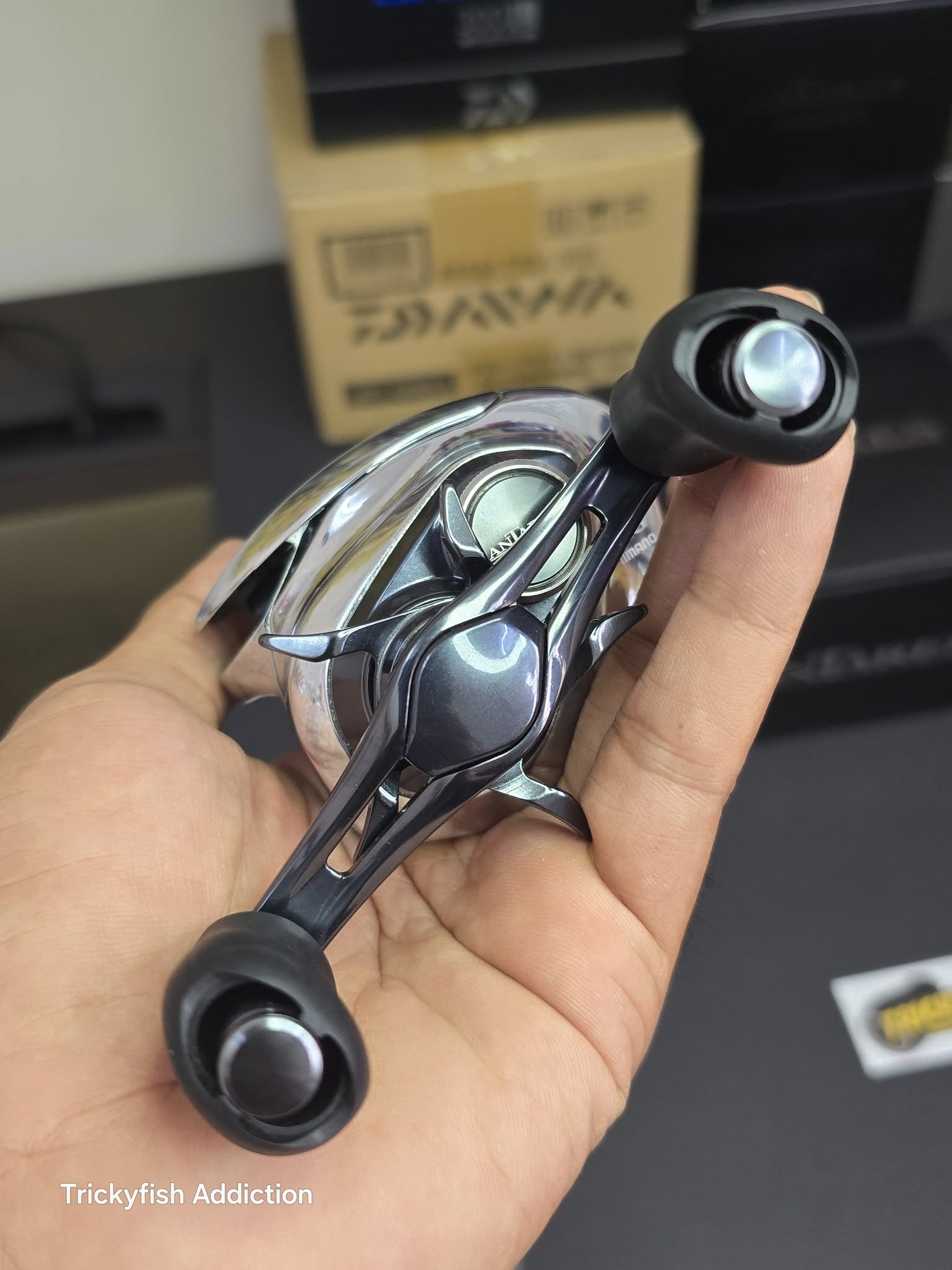 美品　SHIMANO 19 ANTARES HG 19 ANTARES – Bass-Tokyo