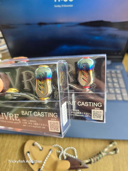 Livre Crank Feather 85 with Fino Fire Knobs