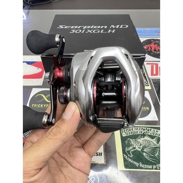 SHIMANO SCORPION MD 301XGLH NEW