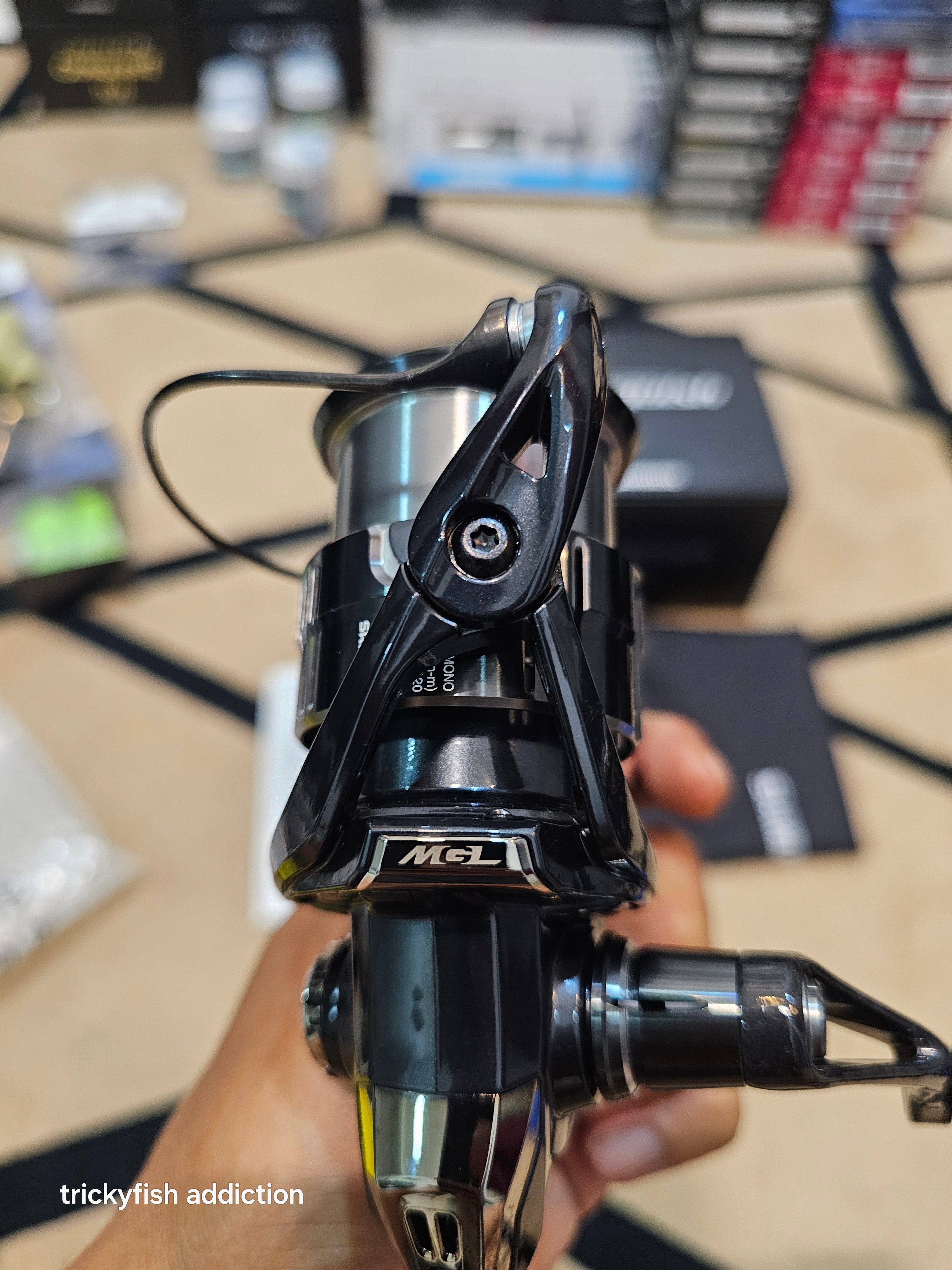Shimano 19 VANQUISH 2500S NEW - KKJAPANLURE