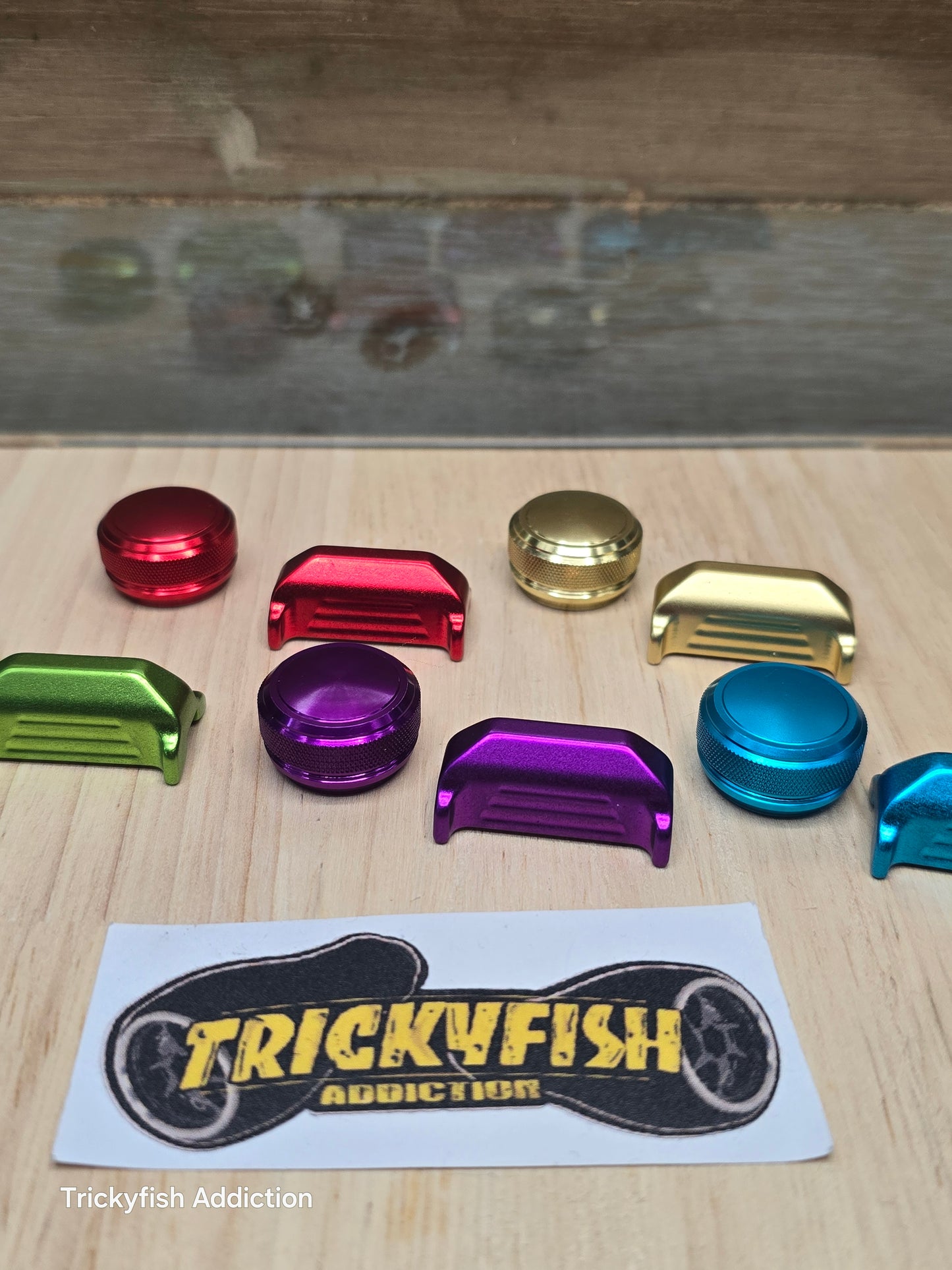 Calcutta Conquest 300/301 Thumb & Tension Knob