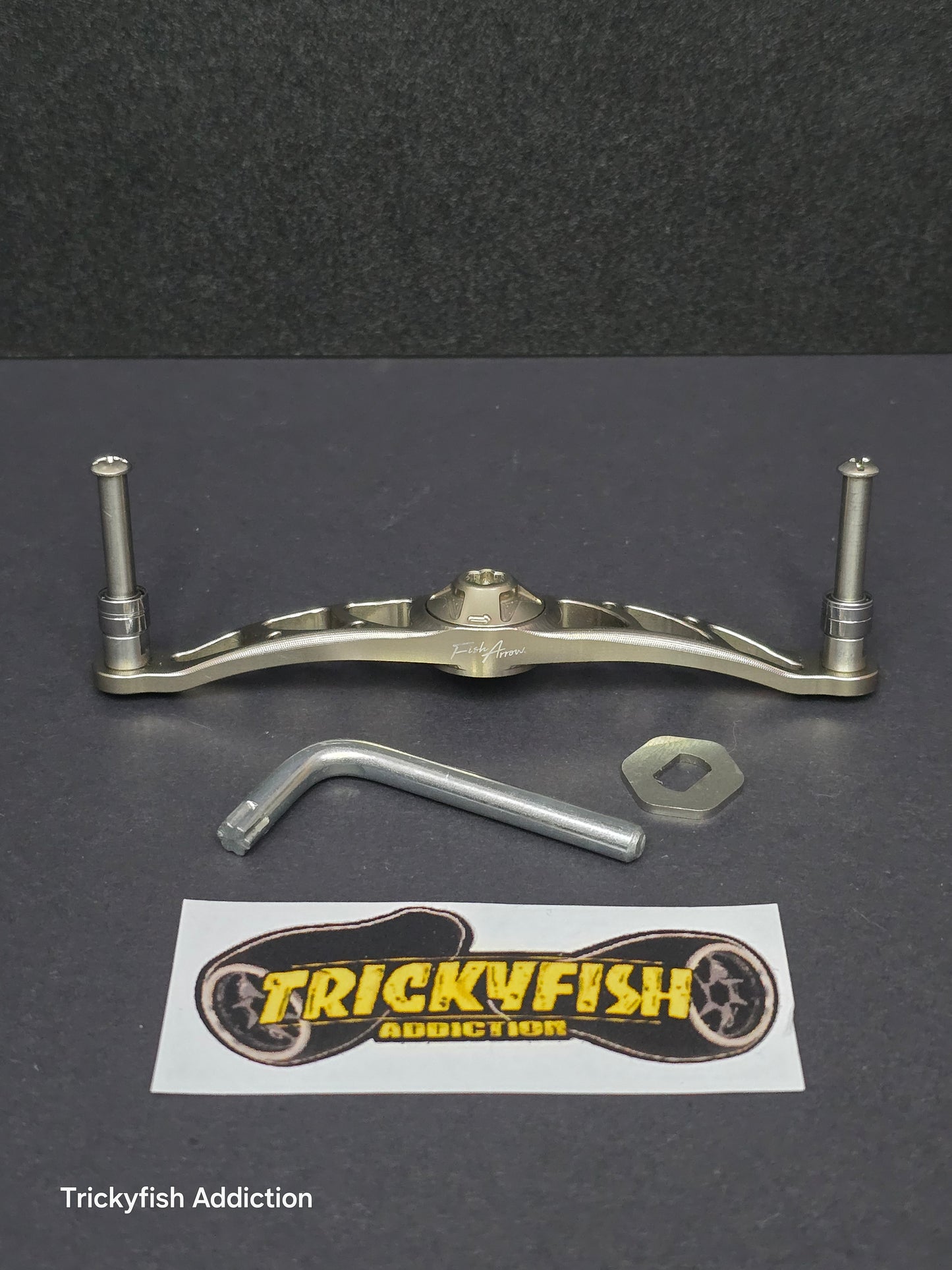 [ULN] Livre x Fish Arrow Crank 100