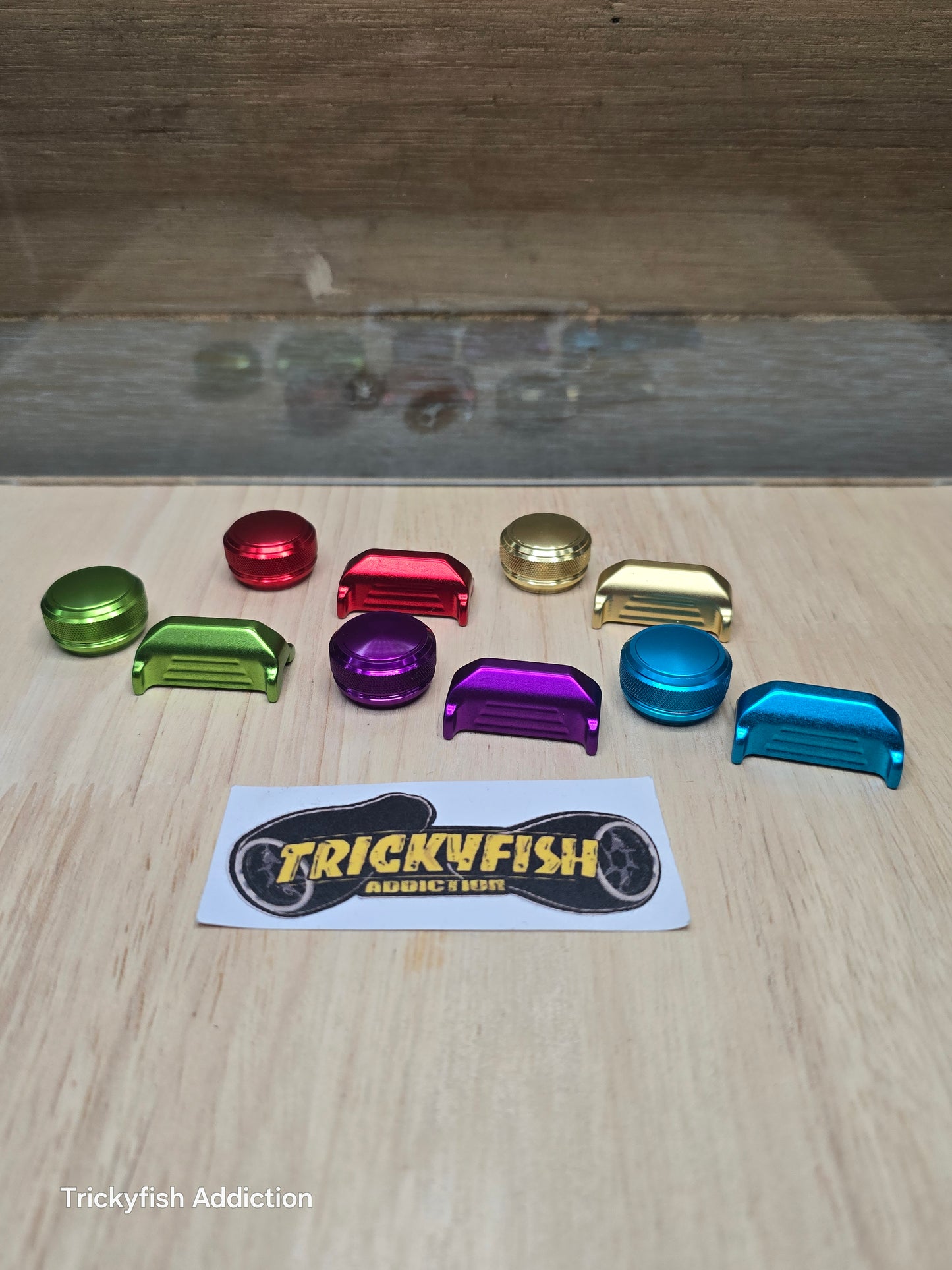 Calcutta Conquest 300/301 Thumb & Tension Knob