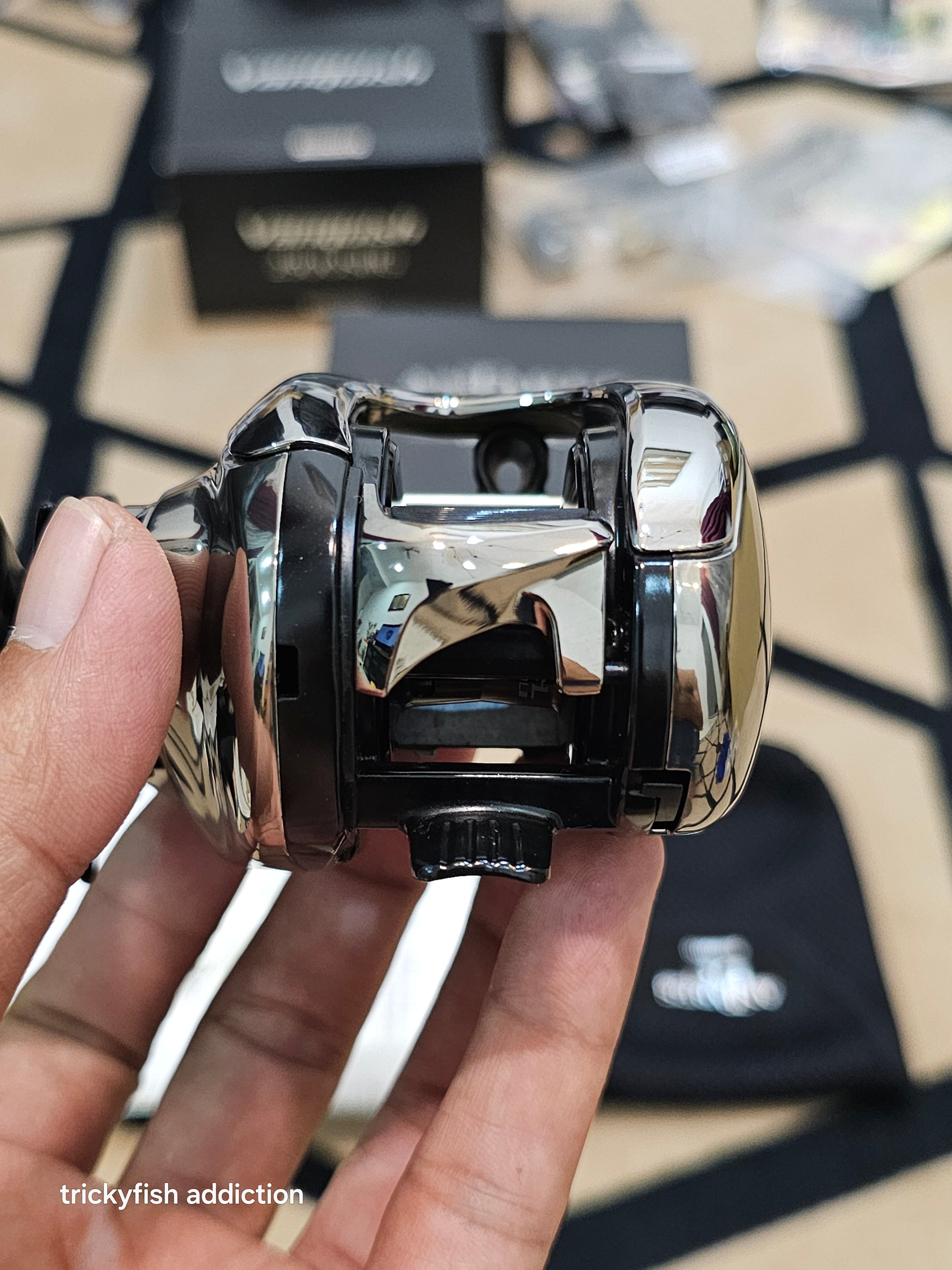 21 Antares DC HG [ULN] – TRICKYFISH