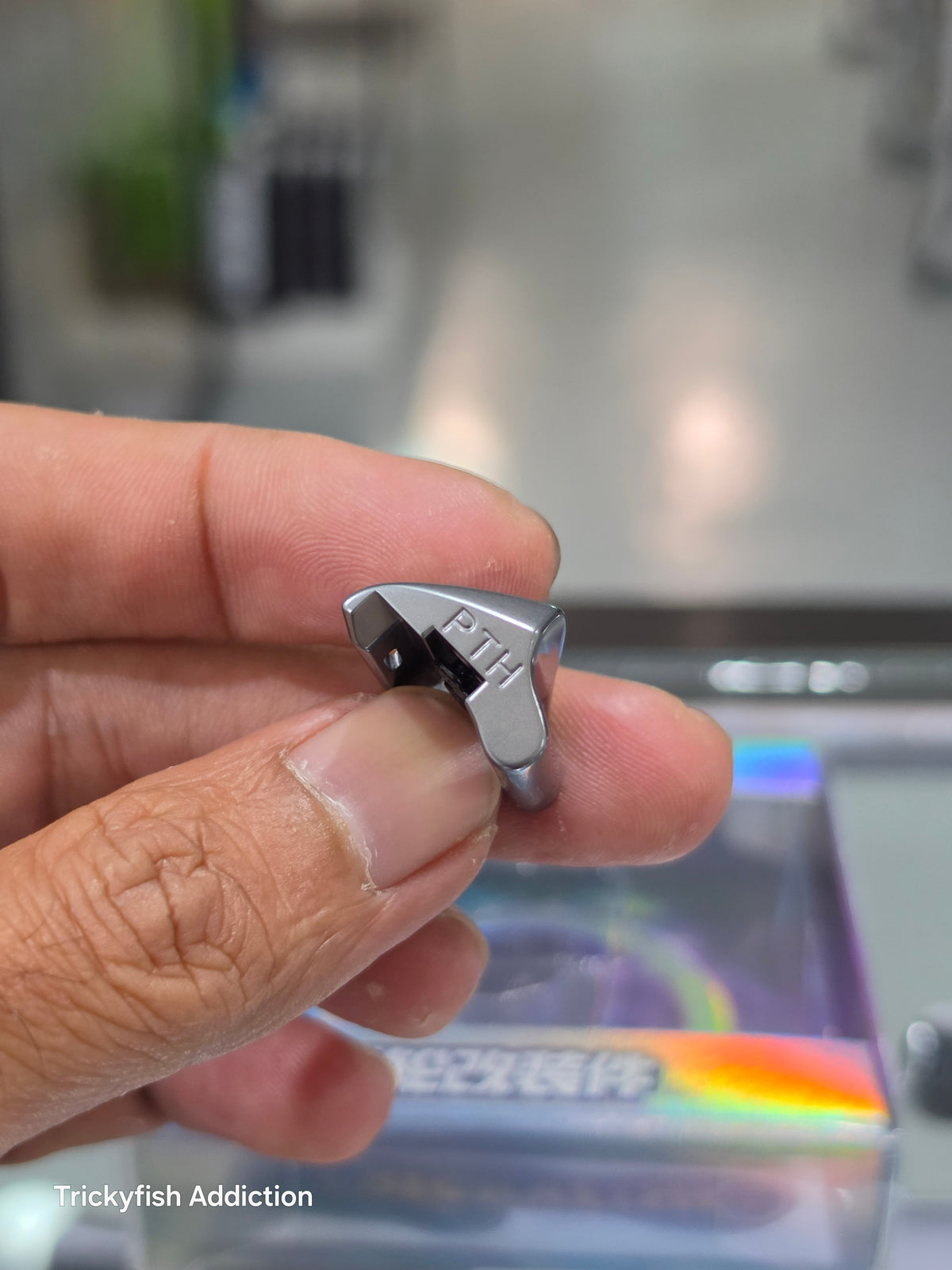 PTH 26 CALCUTTA CONQUEST DC 101/201 THUMB BAR