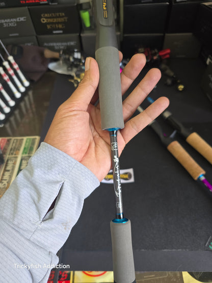 Tulala x Jetsetter 60C Ultra Feather Black Out 2